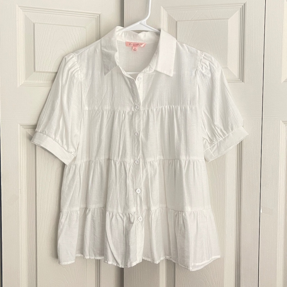 Beautiful PEACH PUFF women's white button up babydoll flared blouse top.  #113